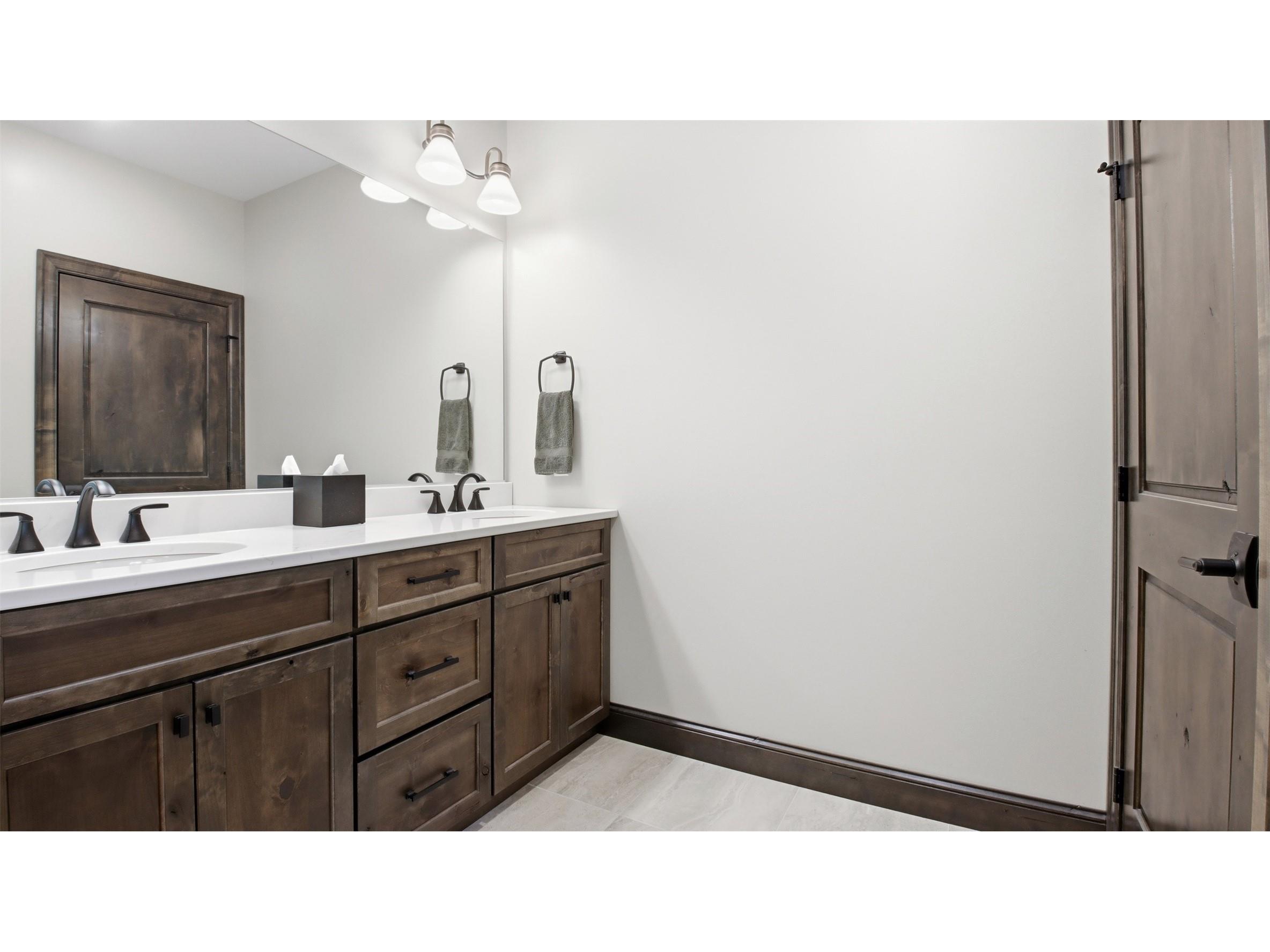 29883 95th Street New Auburn WI 54757 - Axehandle 1601395 image43
