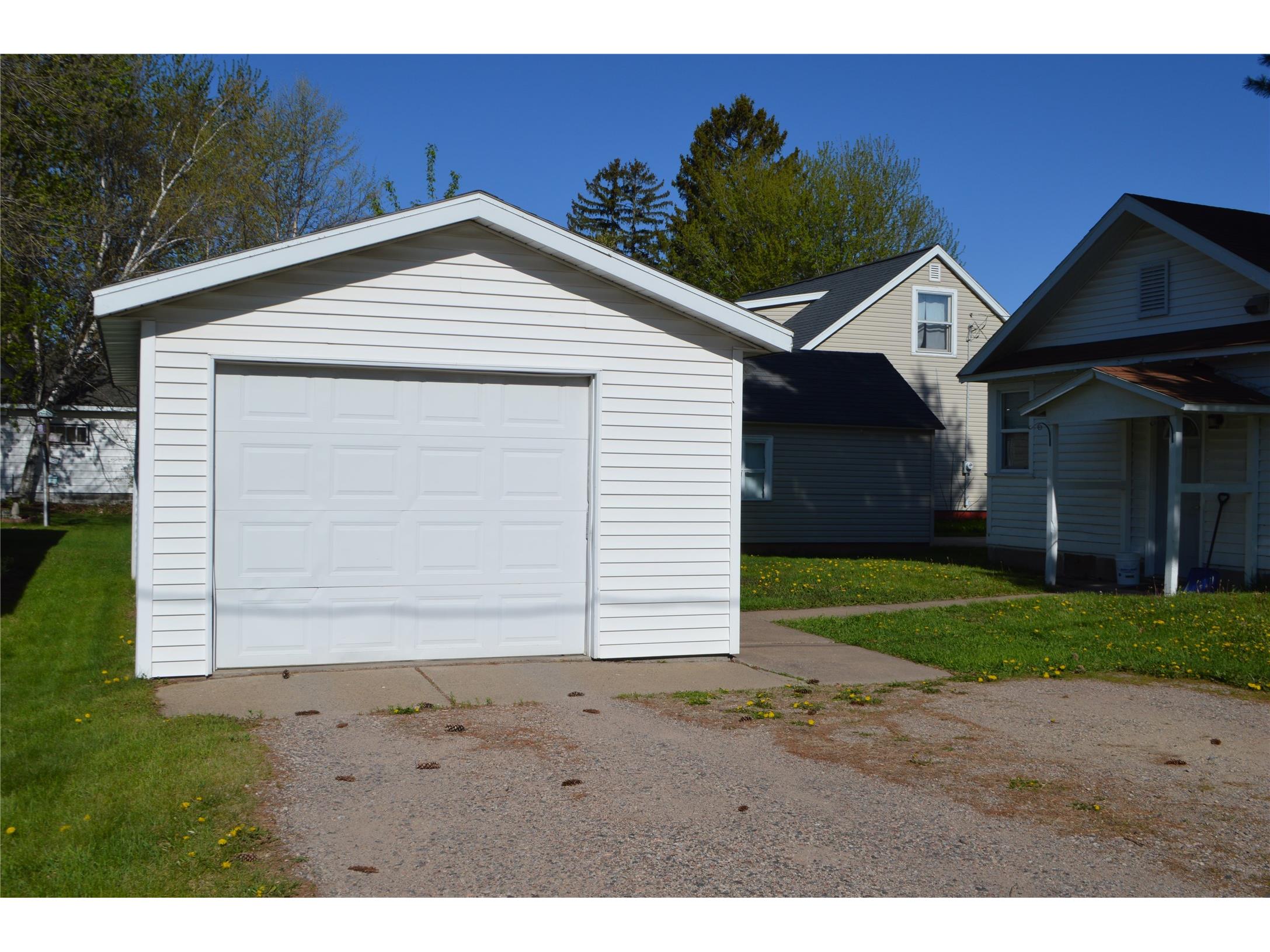 300 Wisconsin Avenue Cameron WI 54822 1601144 image3