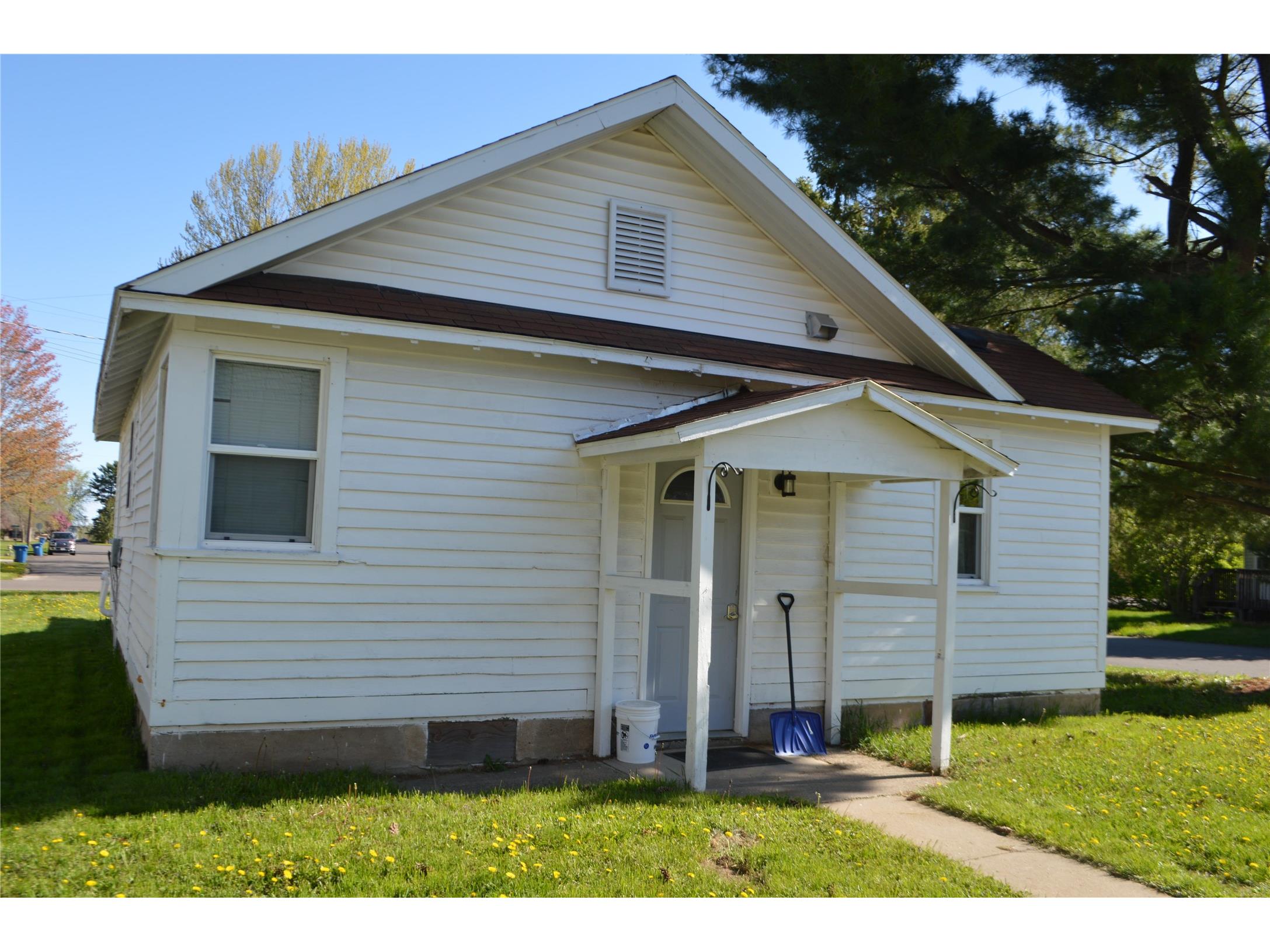 300 Wisconsin Avenue Cameron WI 54822 1601144 image7