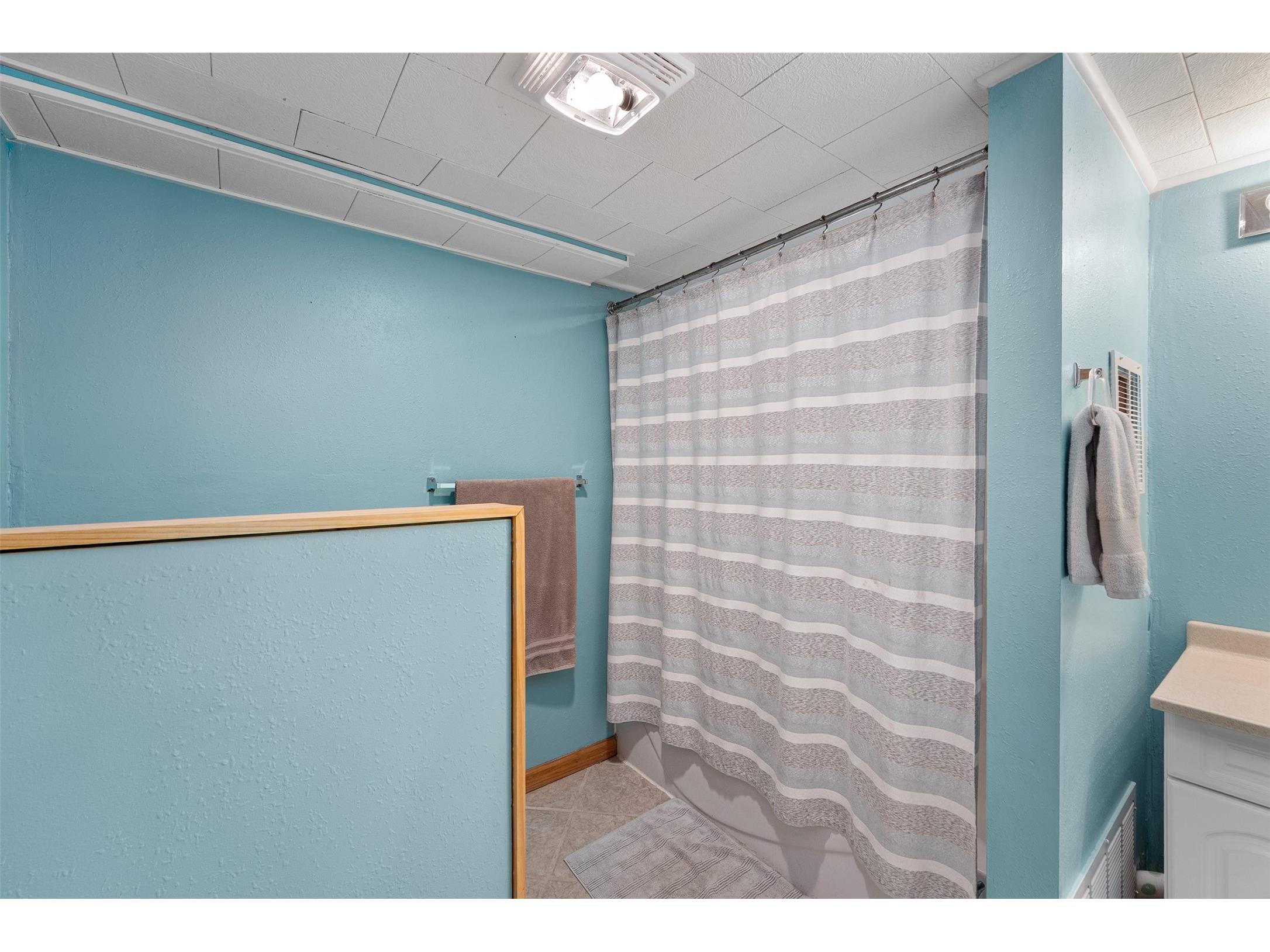 3003 8th Street Eau Claire WI 54703 1600593 image33