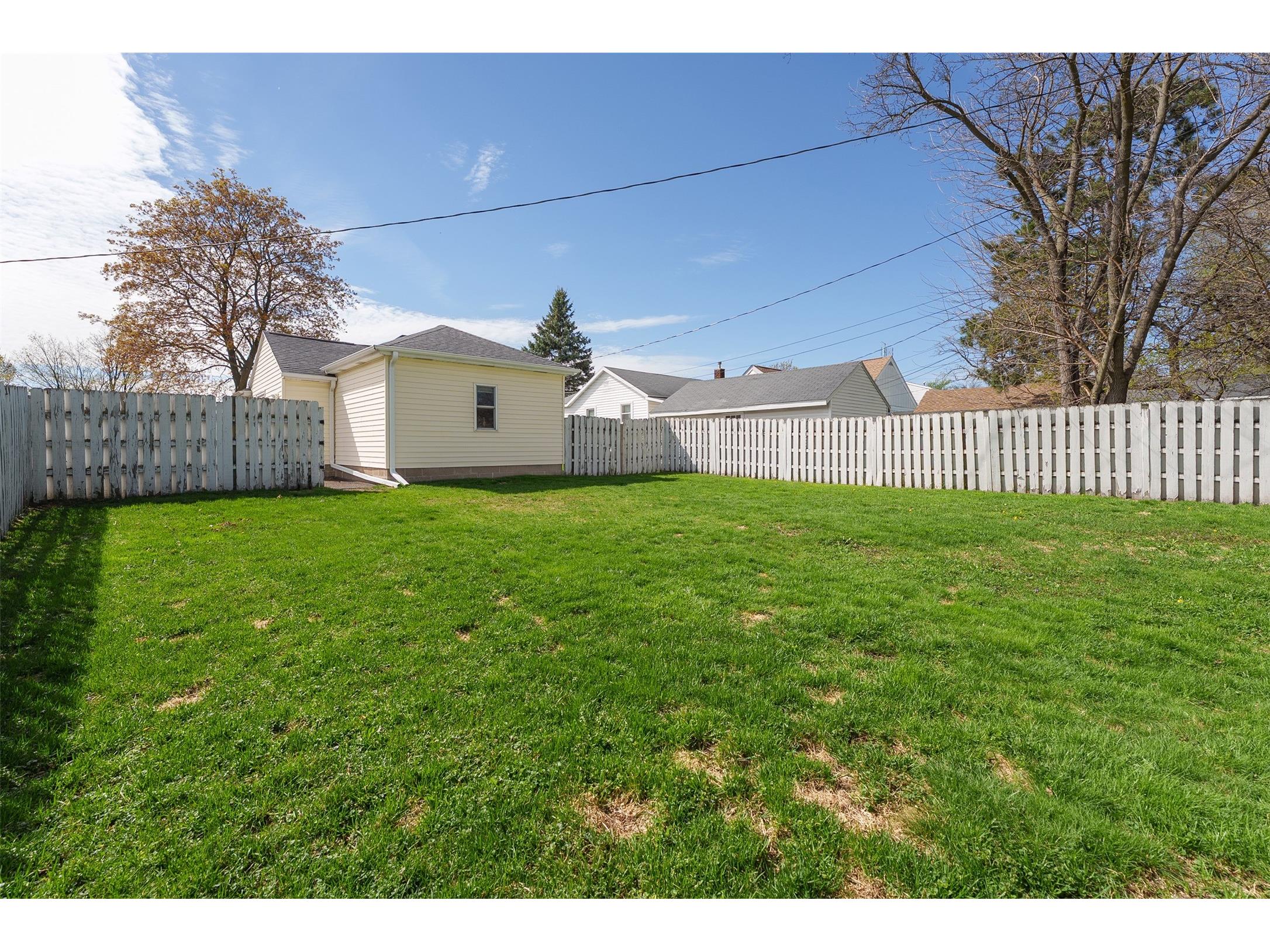 3003 8th Street Eau Claire WI 54703 1600593 image36