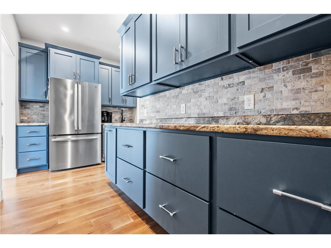 301 E Poplar Avenue Cameron WI 54822 1598147 image10