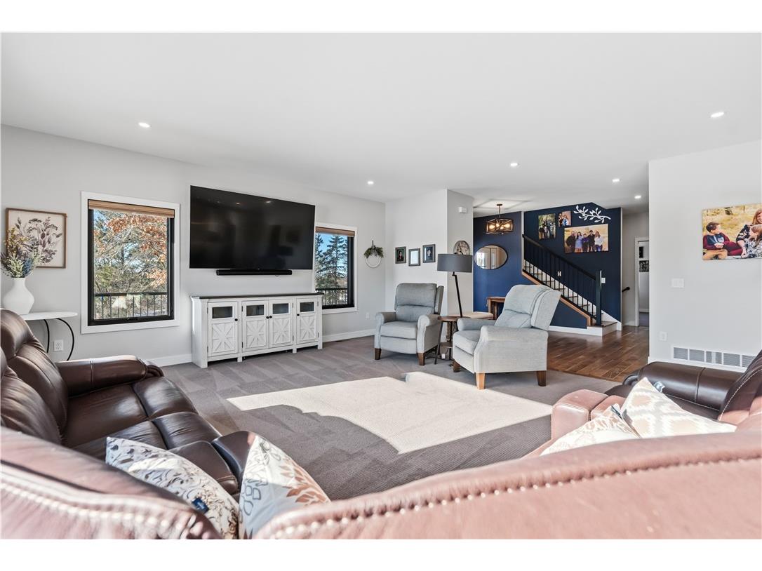 301 E Poplar Avenue Cameron WI 54822 1598147 image16