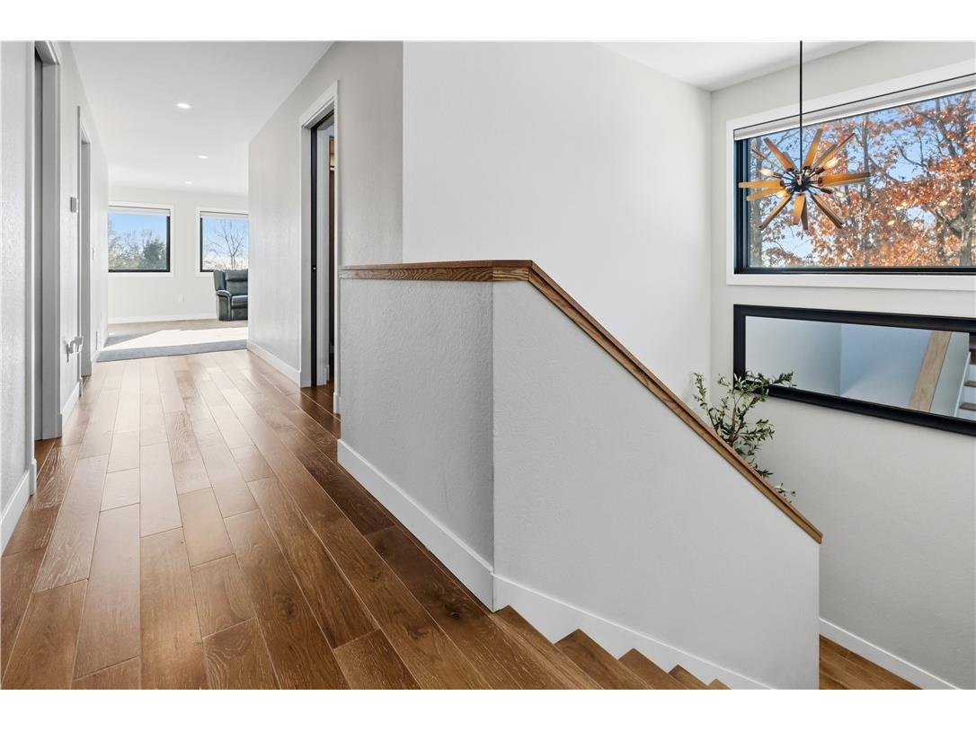 301 E Poplar Avenue Cameron WI 54822 1598147 image34