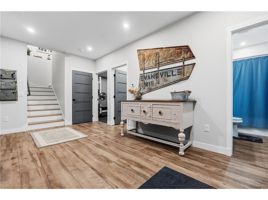 301 E Poplar Avenue Cameron WI 54822 1598147 image35