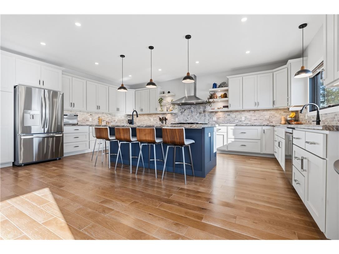 301 E Poplar Avenue Cameron WI 54822 1598147 image5