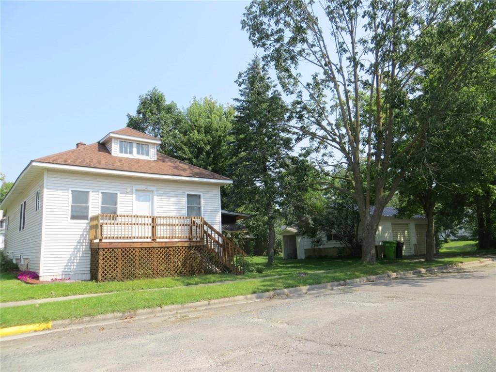 301 E School Street Thorp WI 54771 1585296 image1