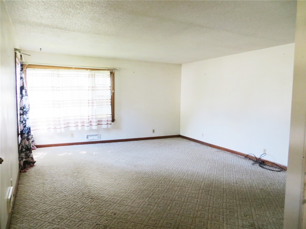 301 N Church Street Thorp WI 54771 1594994 image7