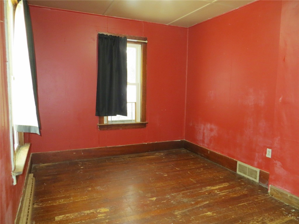 301 S Washington Street Thorp WI 54771 1598261 image12
