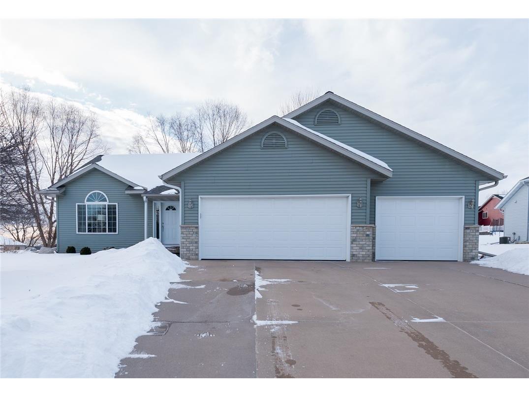 3012 West Ridge Drive Eau Claire WI 54703 1598175 image1
