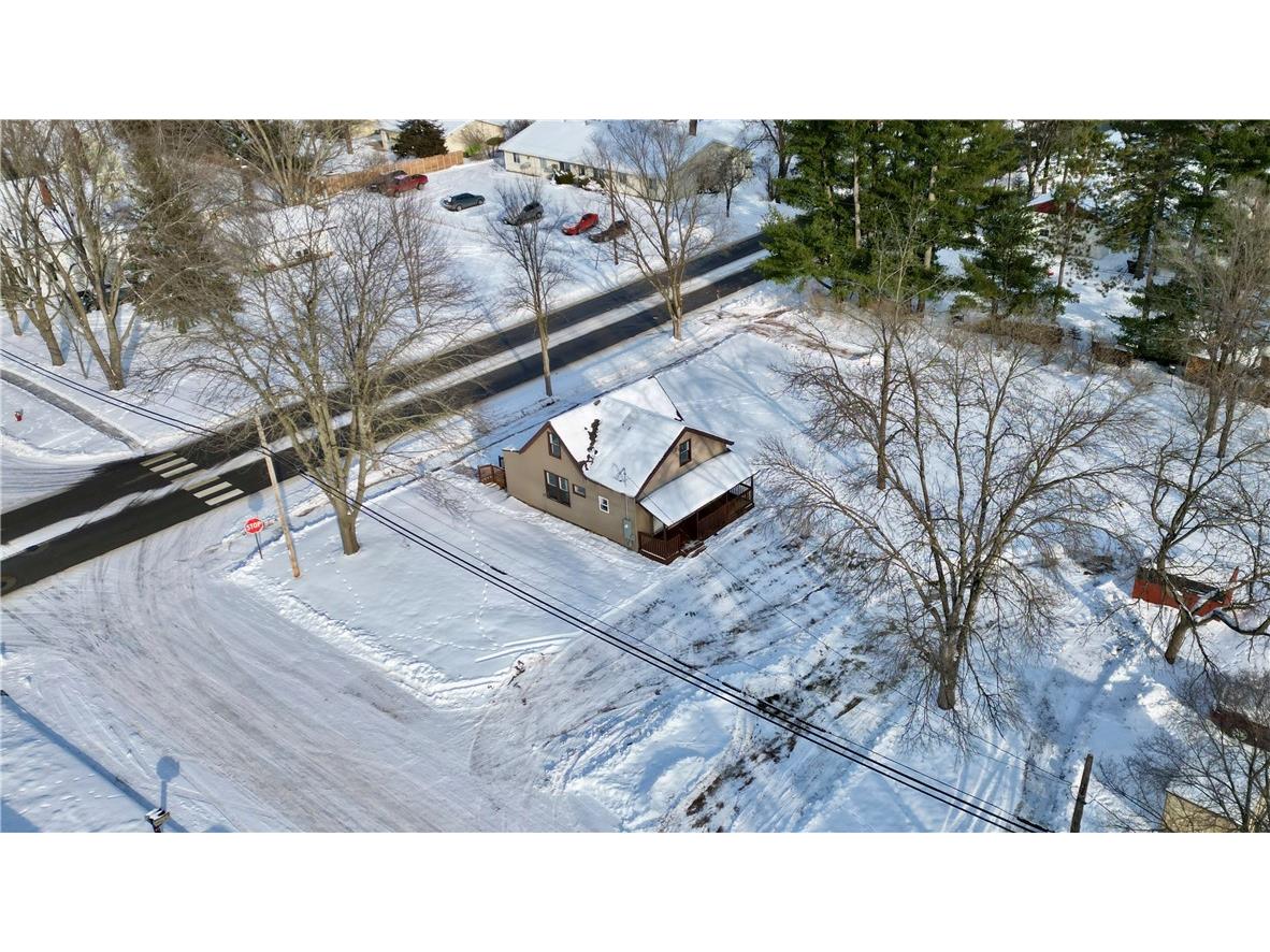 302 21st Avenue E Menomonie WI 54751 1597430 image35