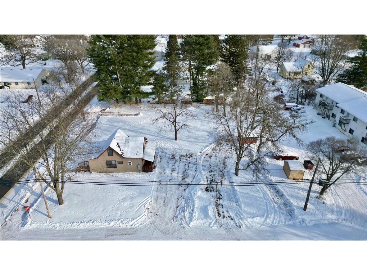 302 21st Avenue E Menomonie WI 54751 1597430 image36