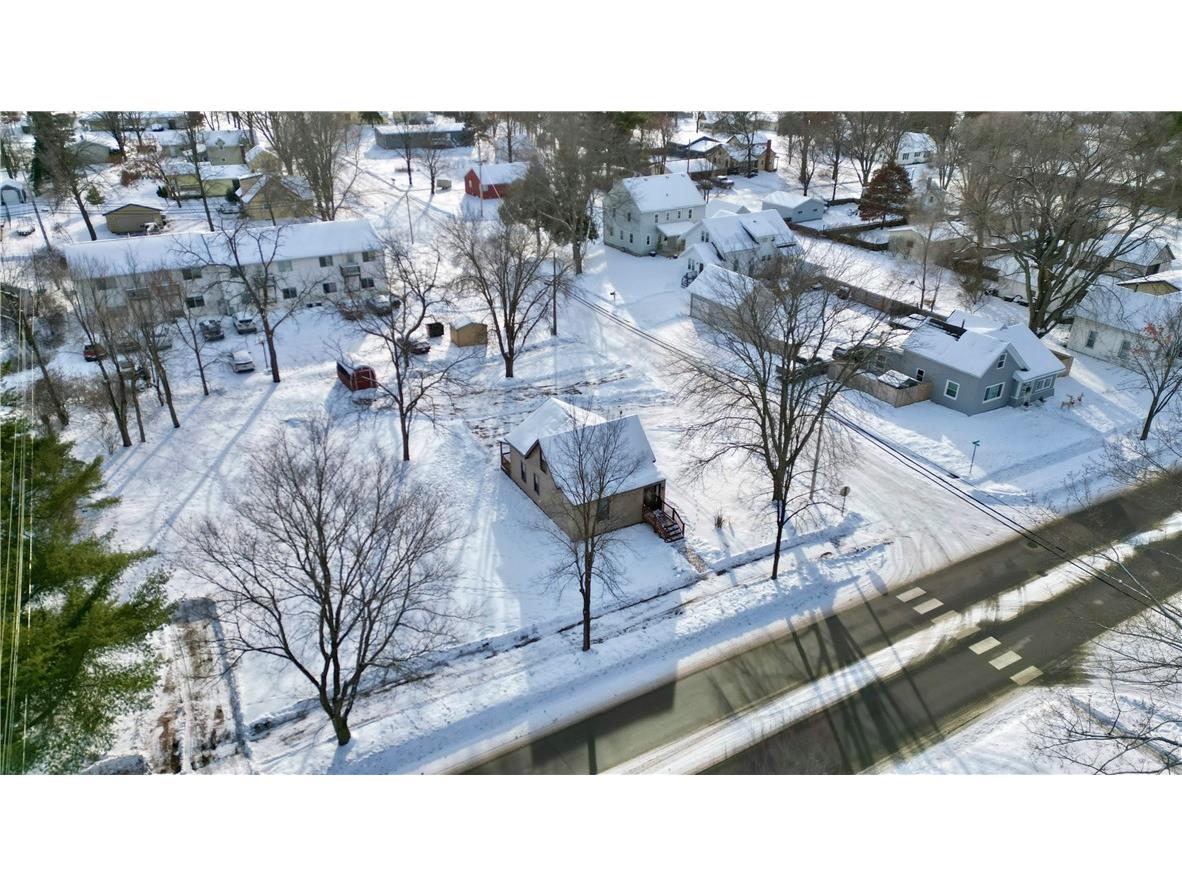 302 21st Avenue E Menomonie WI 54751 1597430 image38