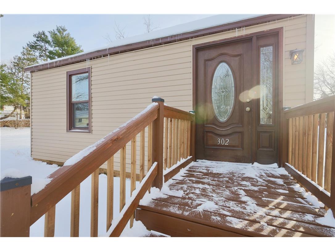 302 21st Avenue E Menomonie WI 54751 1597430 image4