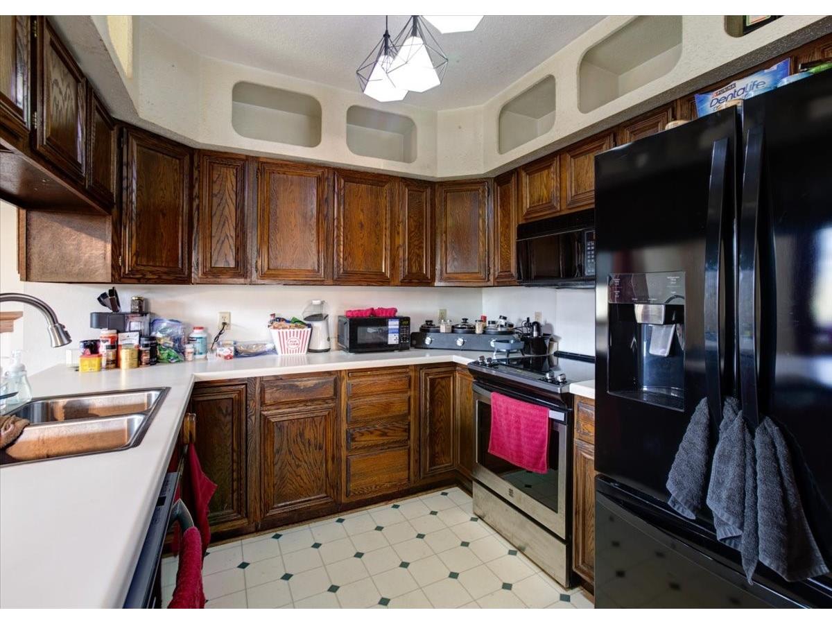 302 E Main Street E Durand WI 54736 1600268 image13