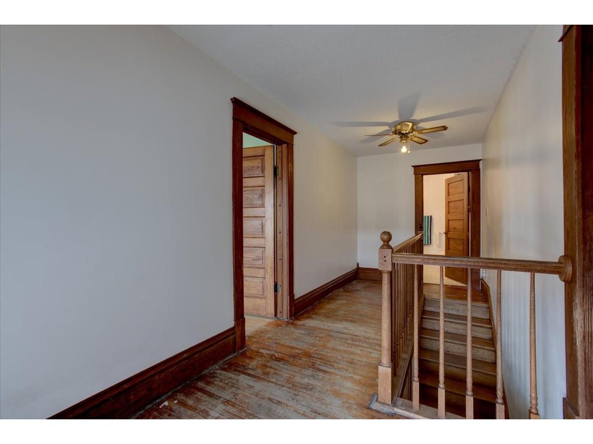 302 E Main Street E Durand WI 54736 1600268 image25