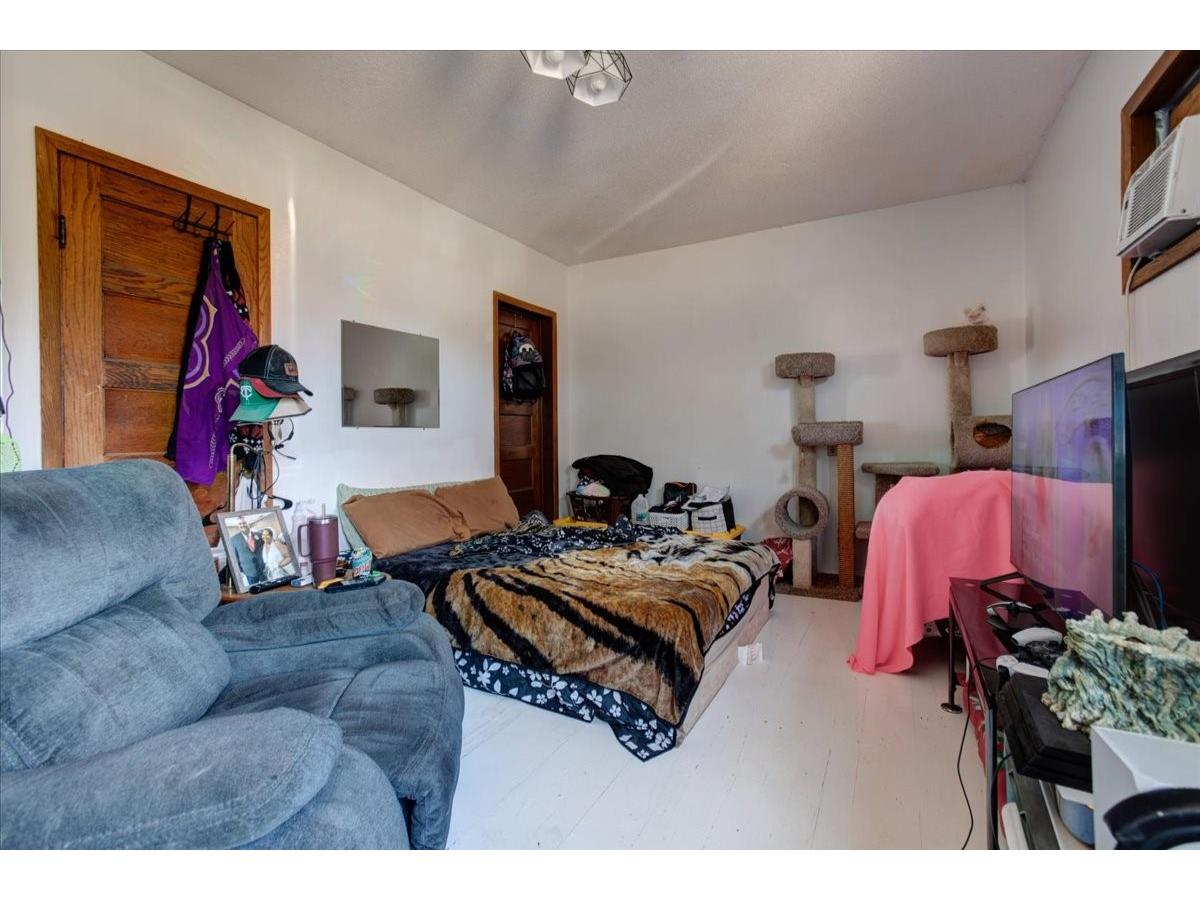 302 E Main Street E Durand WI 54736 1600268 image33