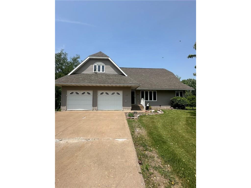 302 W Elm Street Thorp WI 54771 1592200 image1