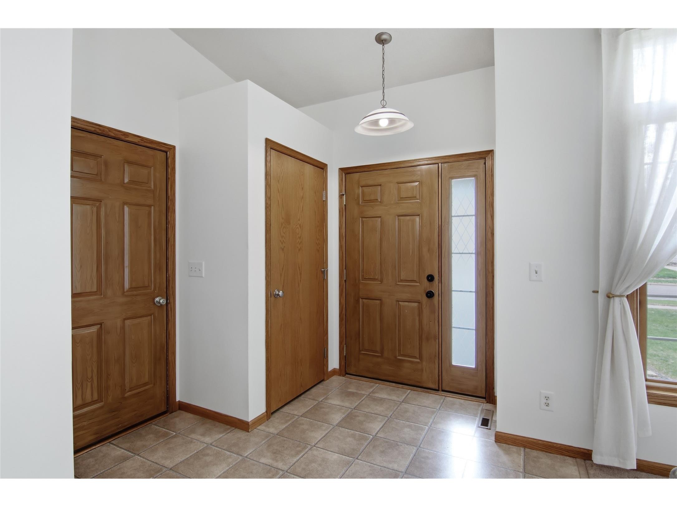 3023 Comet Avenue Eau Claire WI 54703 1601067 image24