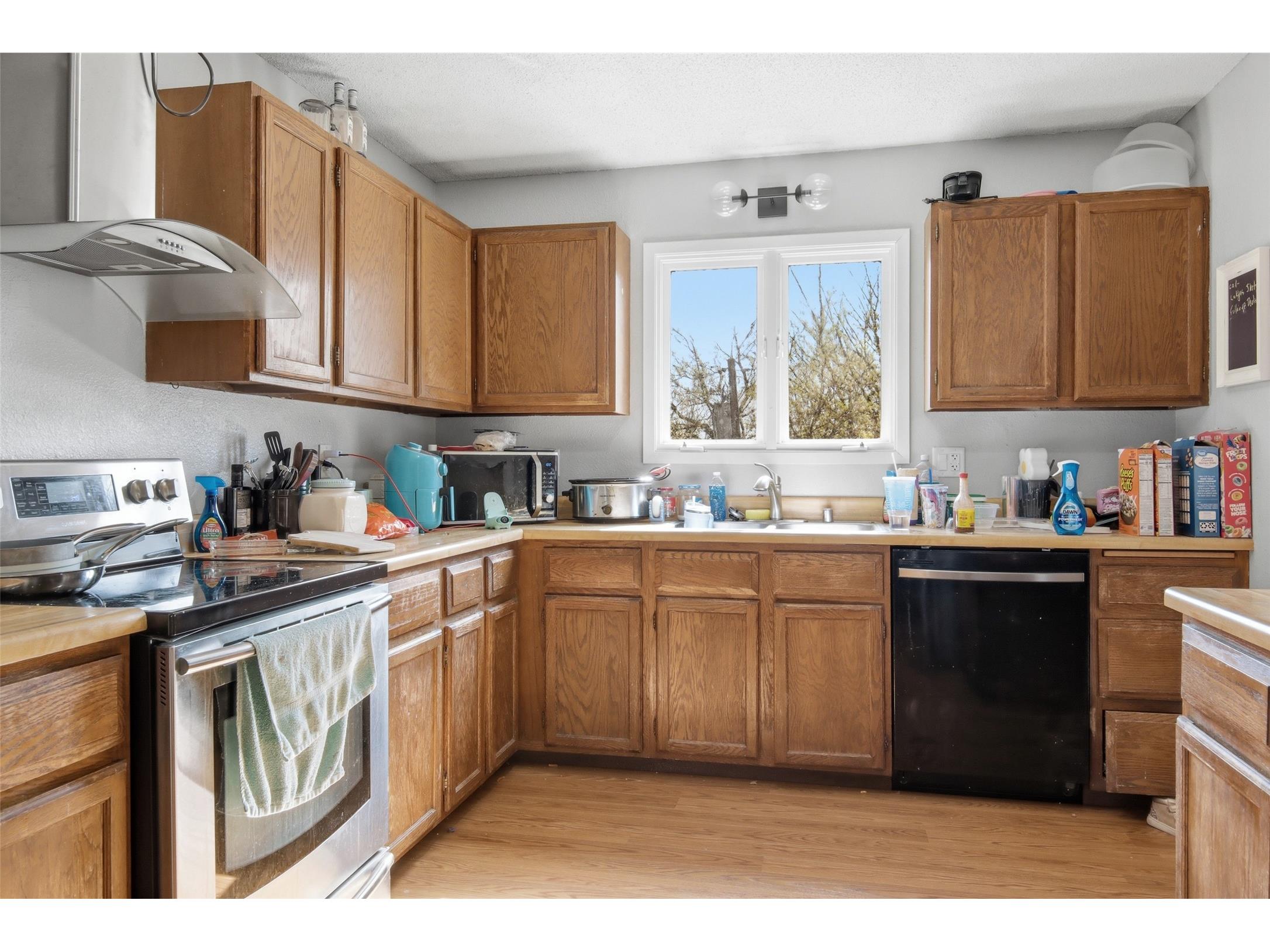 303-305 Moundsview Court #1-2 Elk Mound WI 54739 1600462 image23
