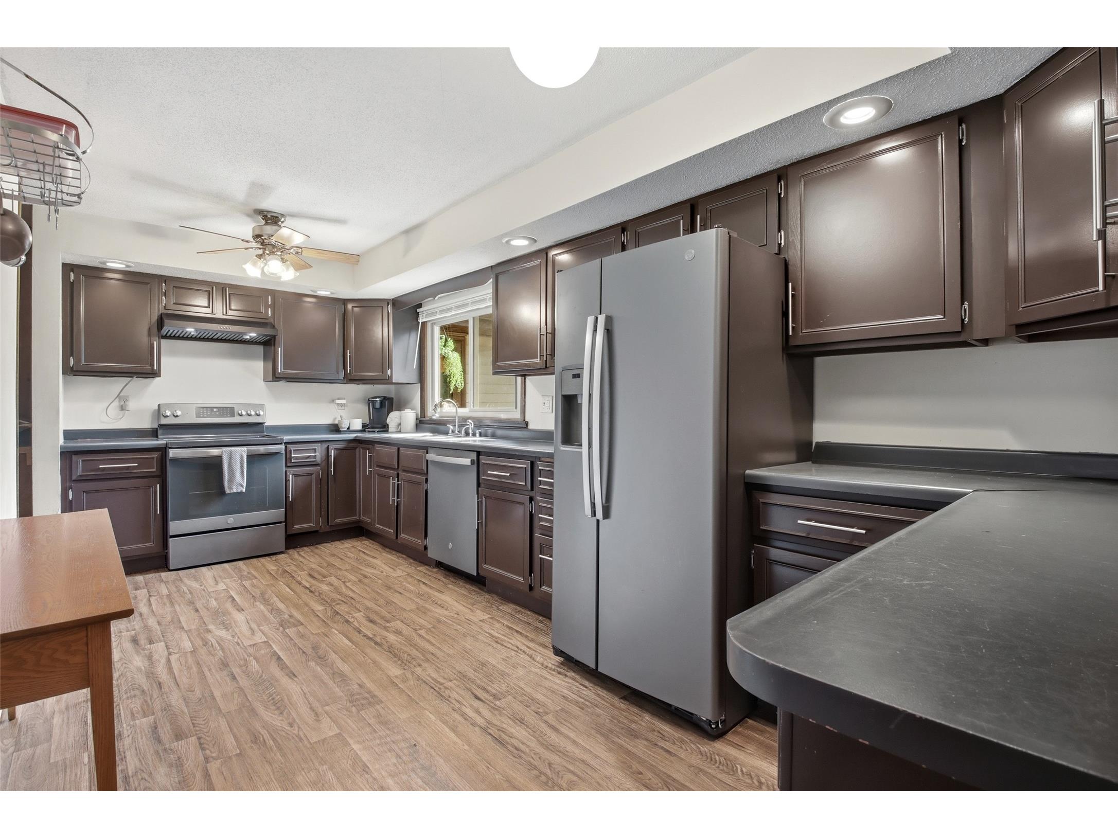 303-305 Moundsview Court #1-2 Elk Mound WI 54739 1600462 image7