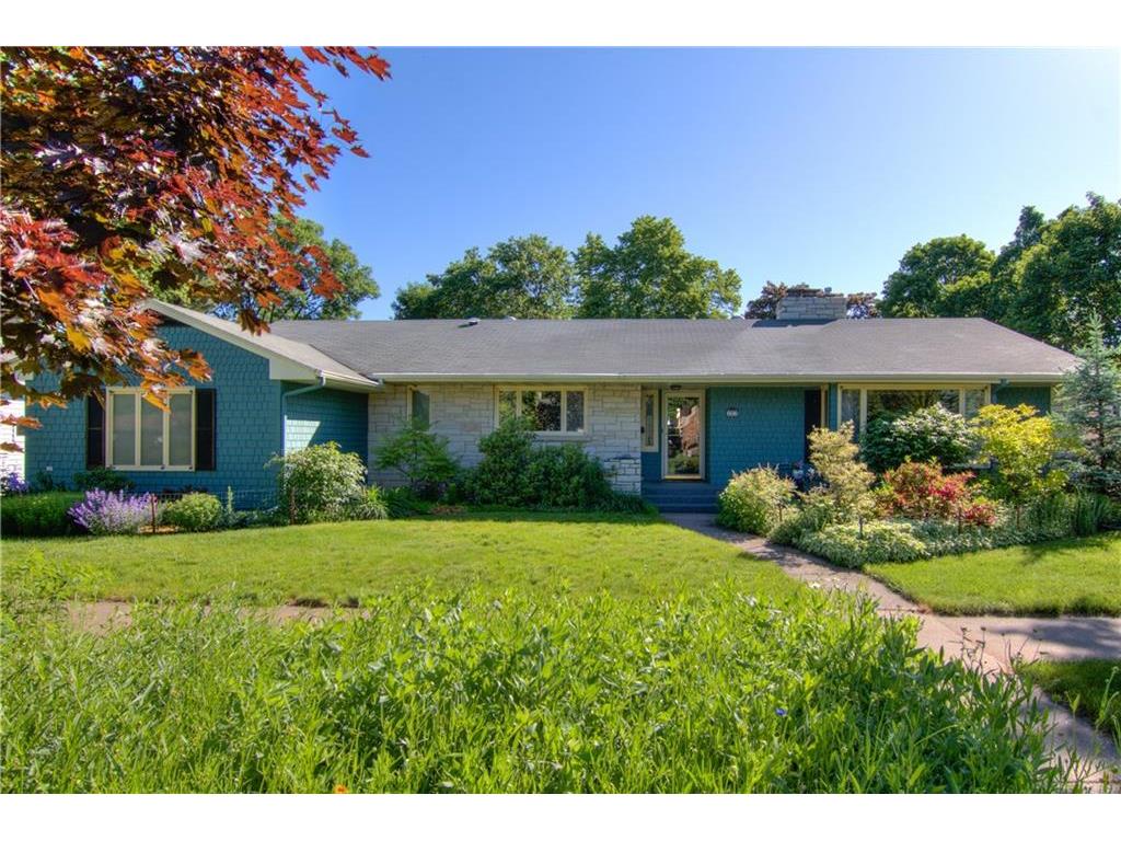 303 Governor Street Chippewa Falls WI 54729 1582743 image1