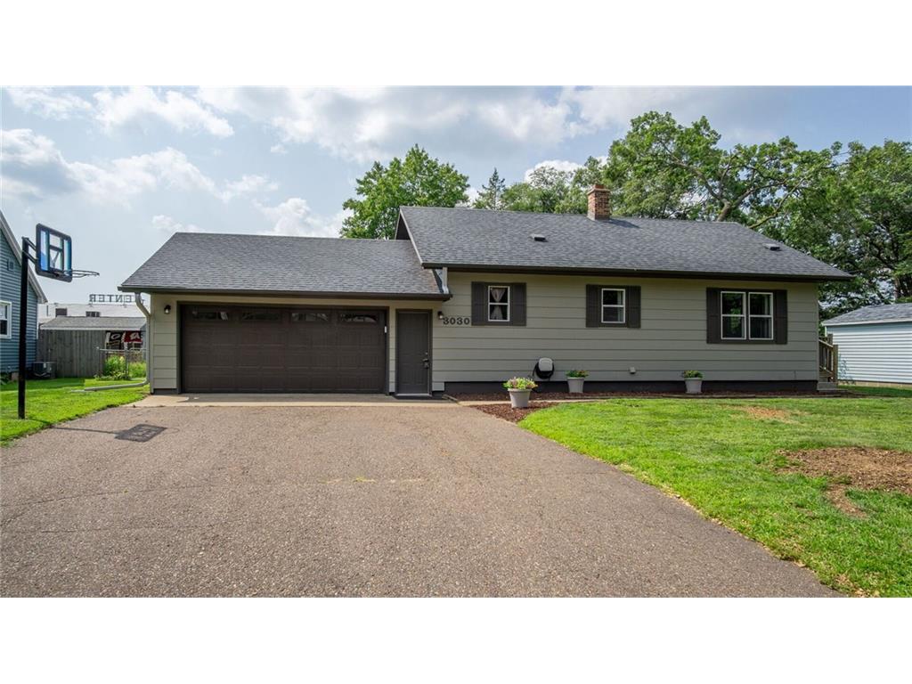 3030 Wedgewood Avenue Eau Claire WI 54703 1585122 image1