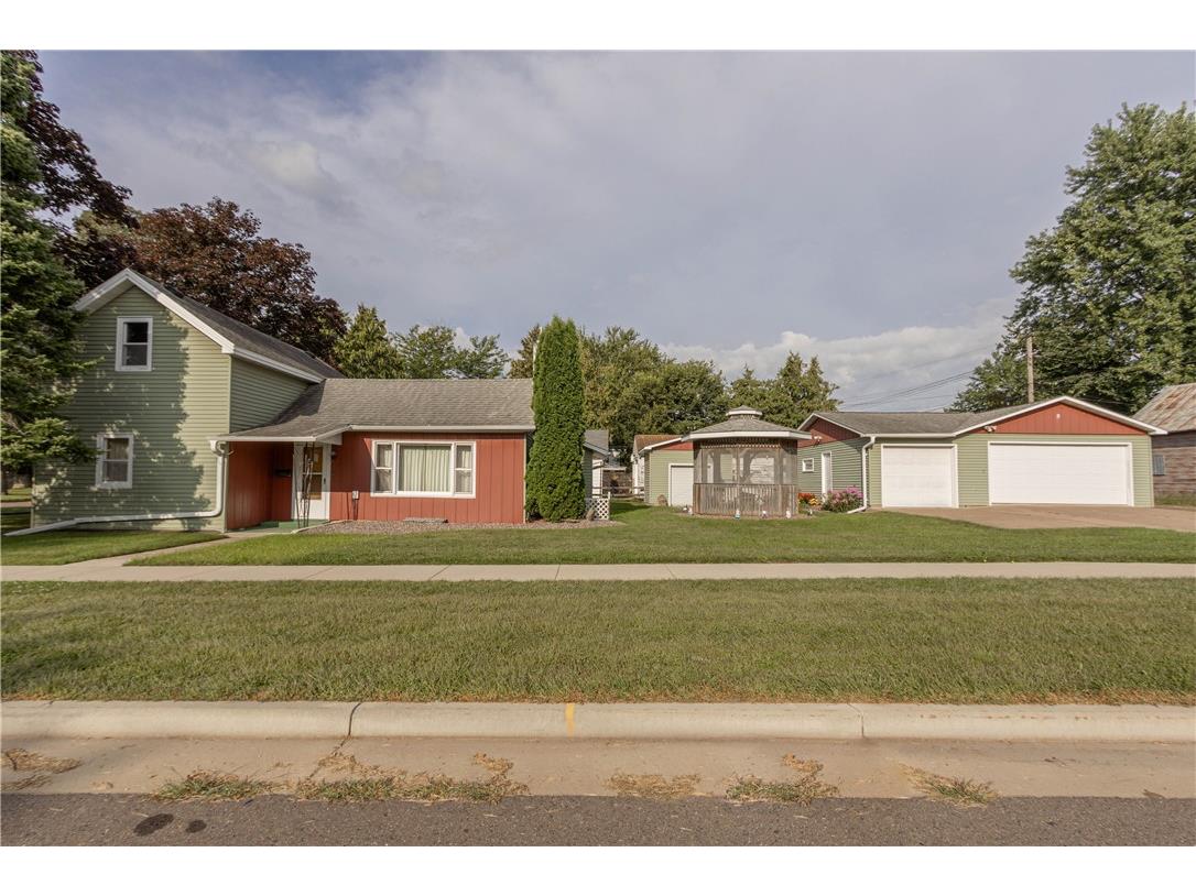 304 Olive Street Chippewa Falls WI 54729 1595176 image1