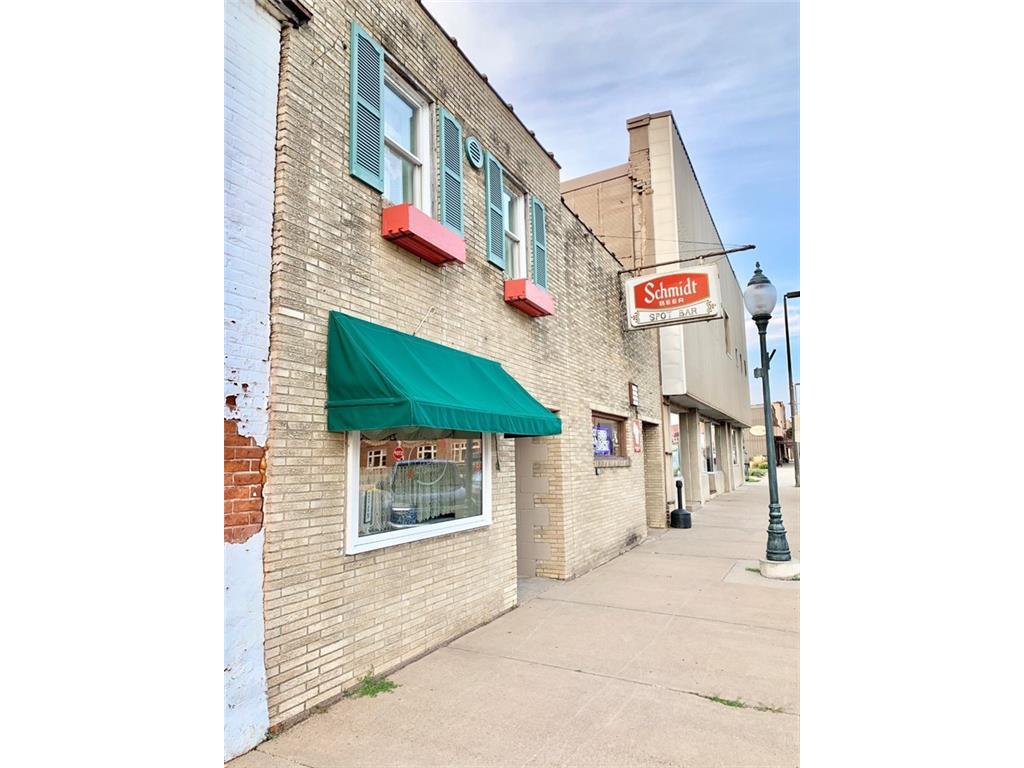 306 A W Main Street, Durand, WI, 54759 MLS 1557525 Edina Realty