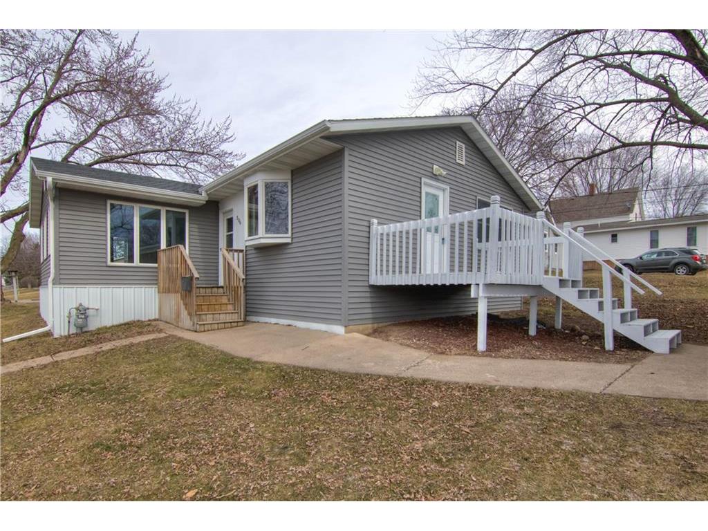 306 Hiawatha Drive Wabasha MN 55981 1580258 image1