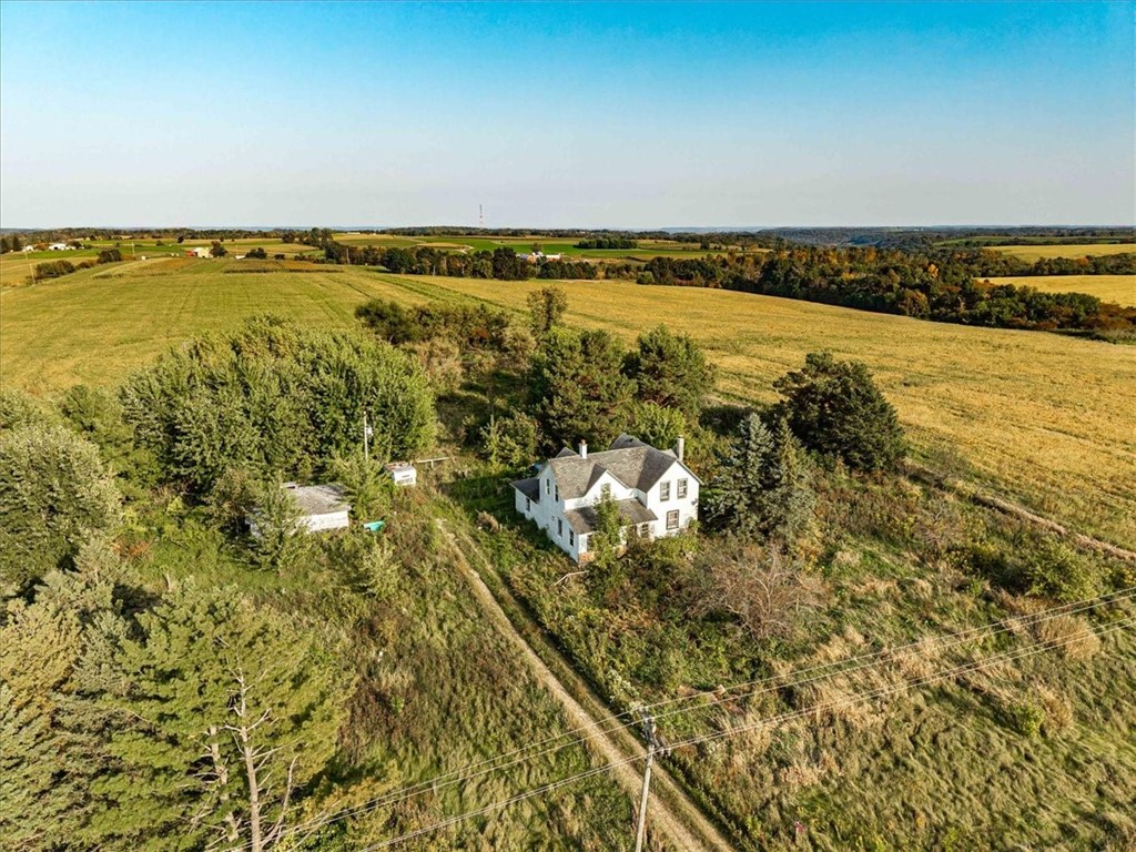 30664 County Road V Kendall WI 54638 1595672 image1