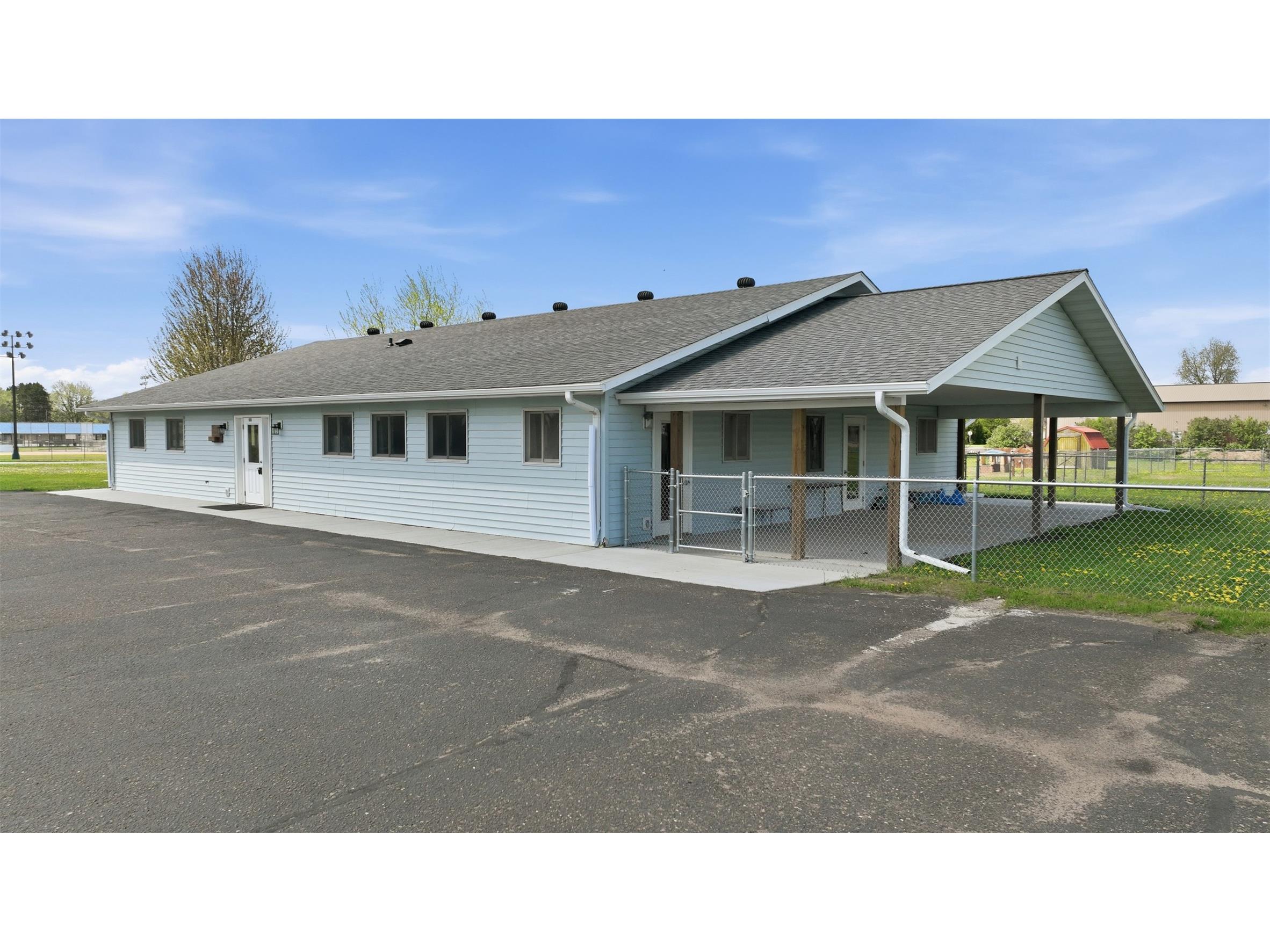 307 Birch Avenue Cameron WI 54822 1601138 image1