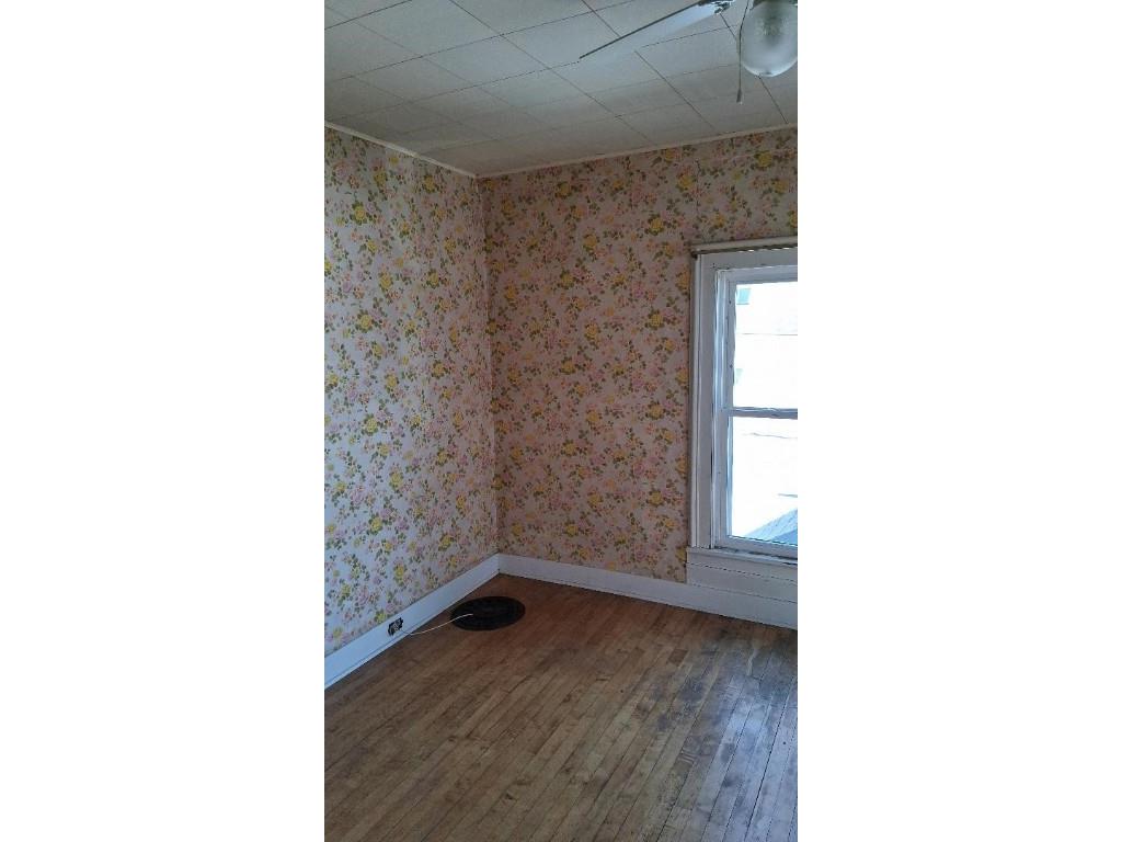 307 S Spring Augusta WI 54722 1599426 image17