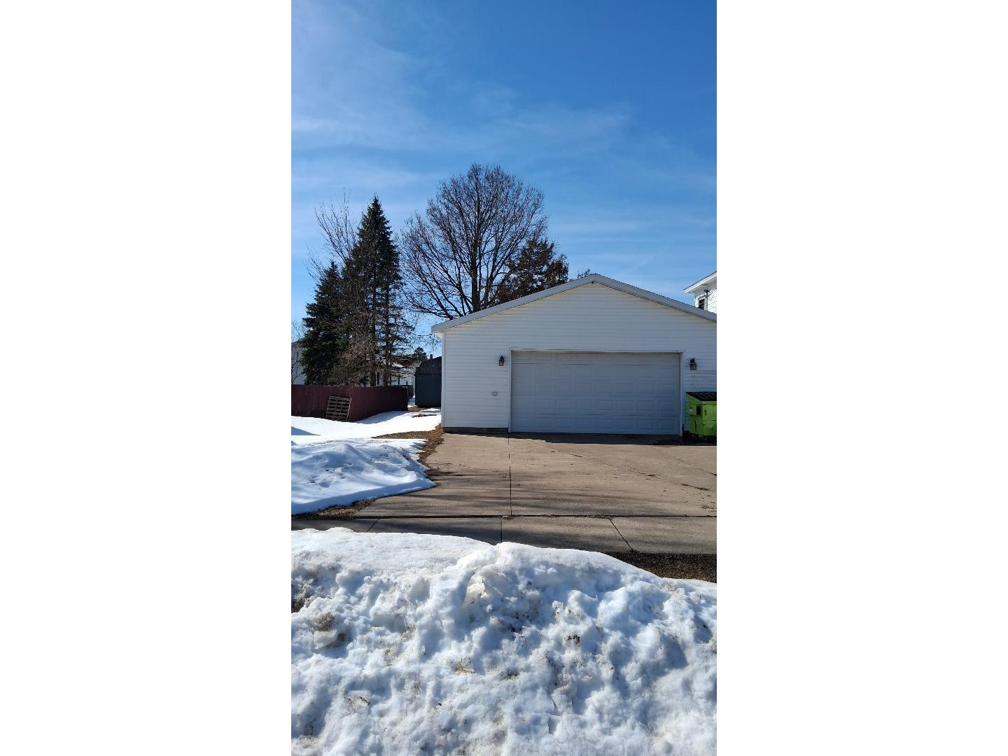 307 S Spring Augusta WI 54722 1599426 image2