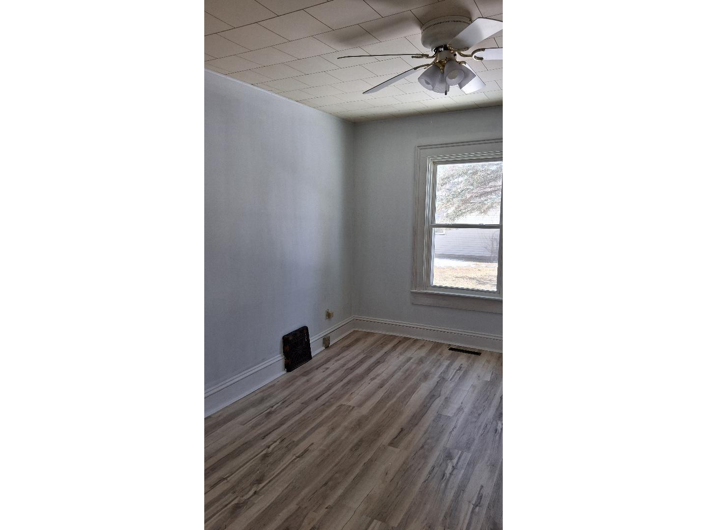 307 S Spring Augusta WI 54722 1599426 image6