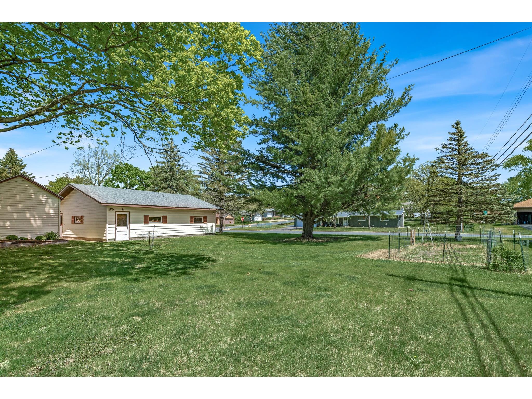 308 20th Avenue W Menomonie WI 54751 1601302 image42