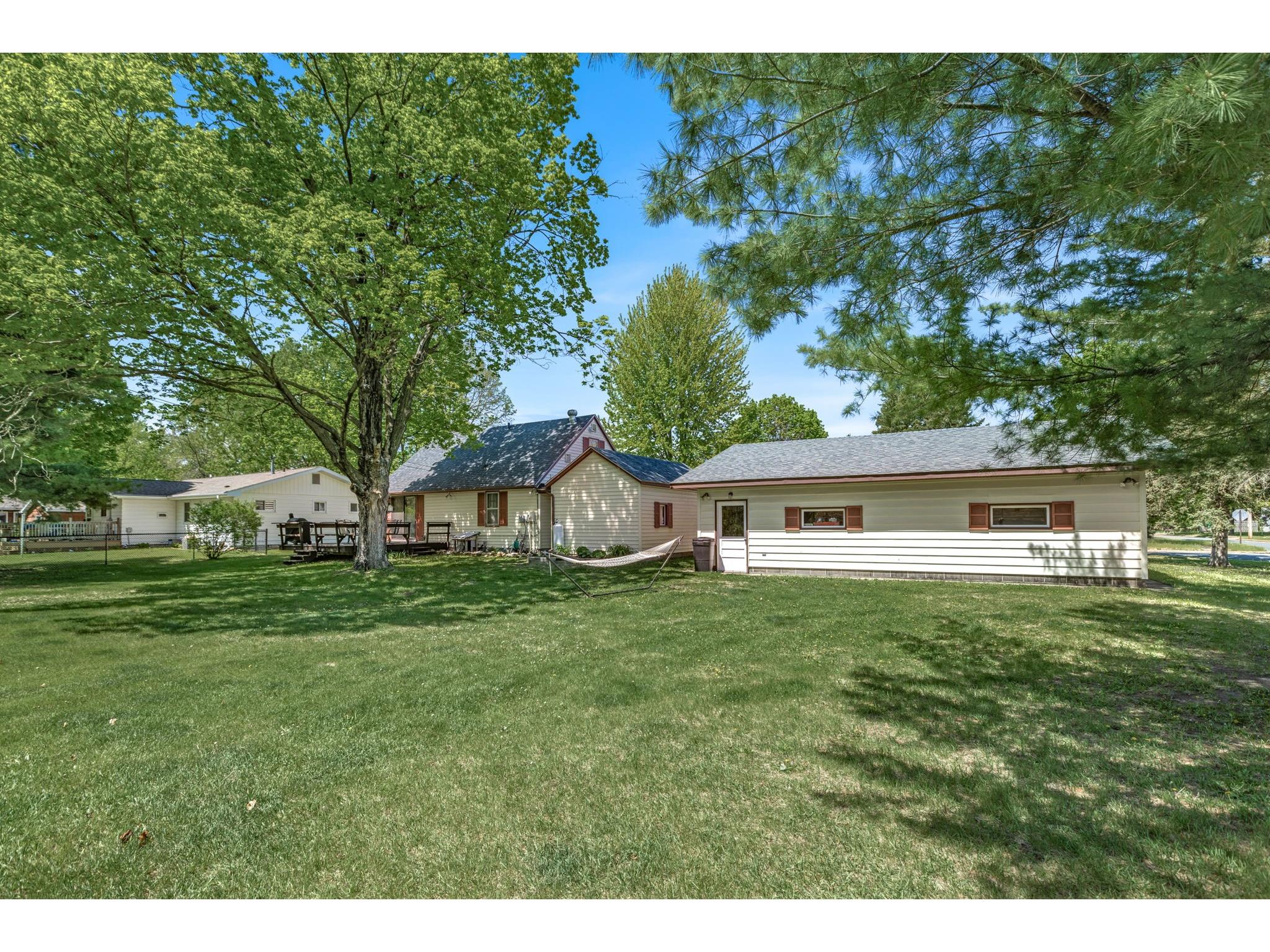 308 20th Avenue W Menomonie WI 54751 1601302 image43