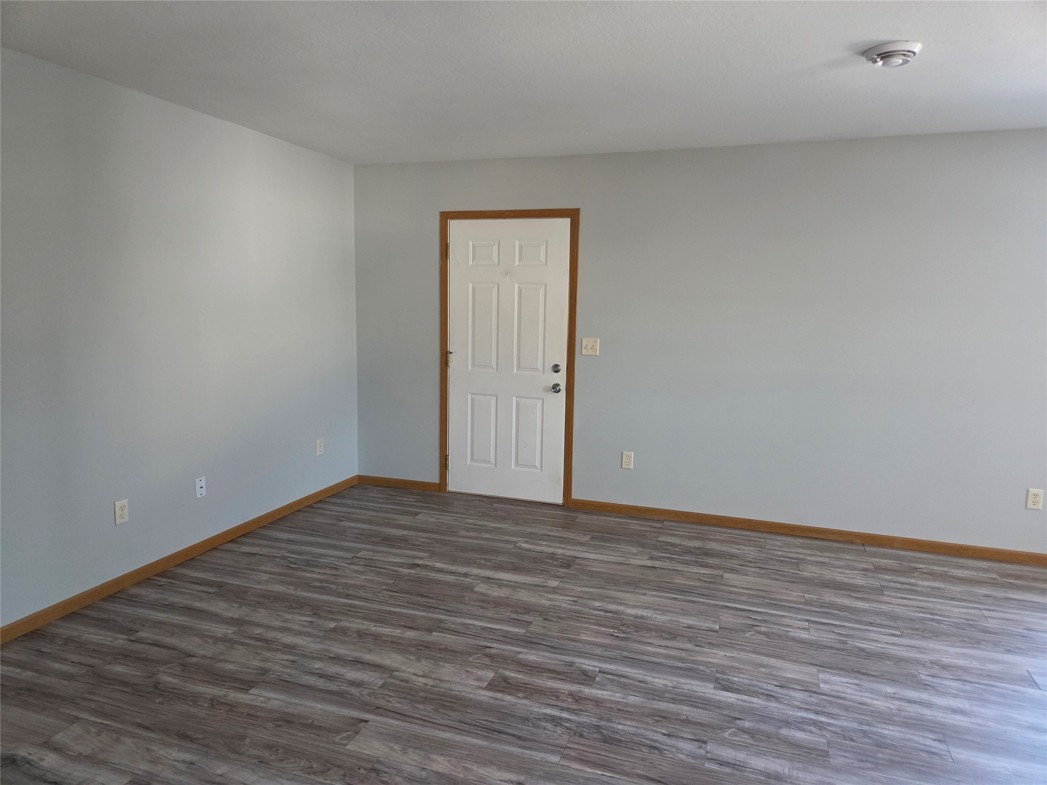 309-311 E Cowles Street #2 Alma Center WI 54611 1599439 image10