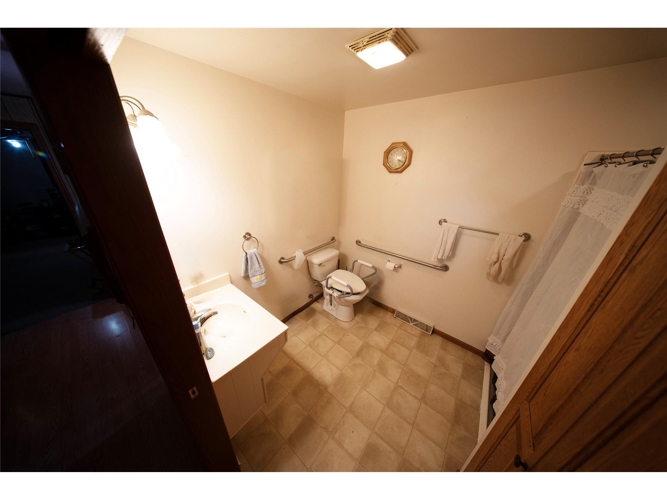309 W Fayette Street Readstown WI 54652 1603178 image14