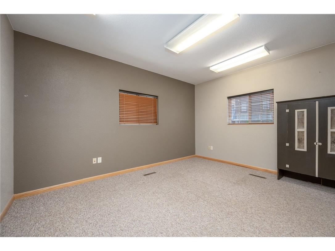 31 S 3rd Street Barron WI 54812 1598354 image10