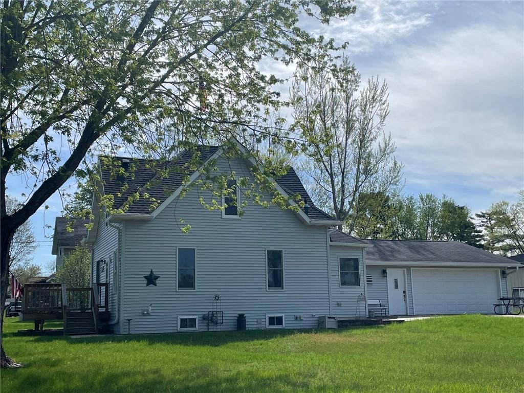 310 4th Street Taylor WI 54659 1582352 image1