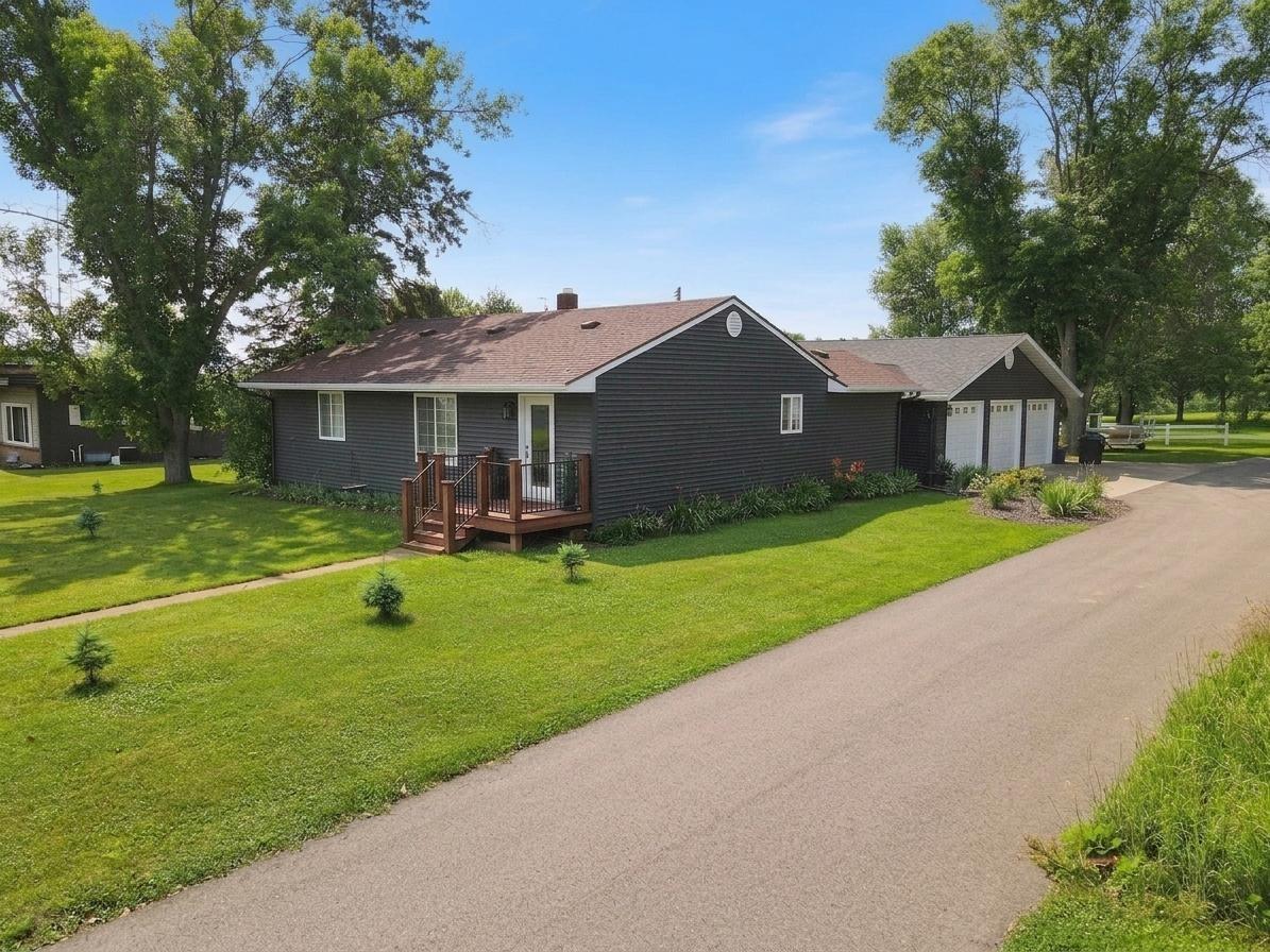 310 Clinton Street S Almena WI 54805 1602802 image1