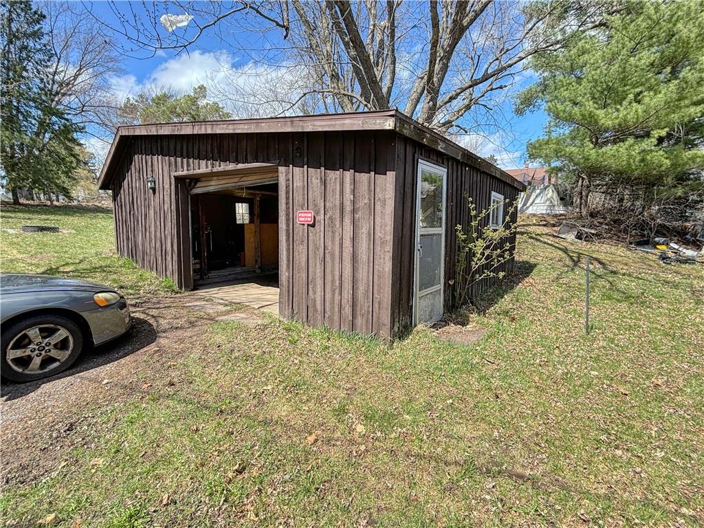 310 N Broadway Avenue, Haugen, WI, 54841 MLS 1581242 Edina Realty