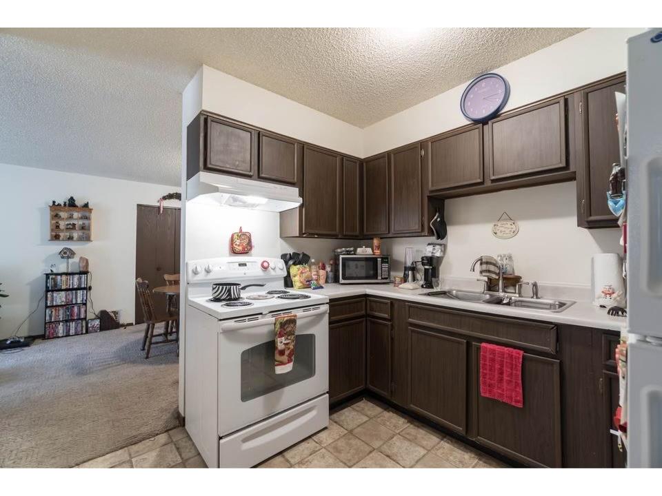 311 S Eaton Avenue #1-12 Greenwood WI 54437 1590426 image7