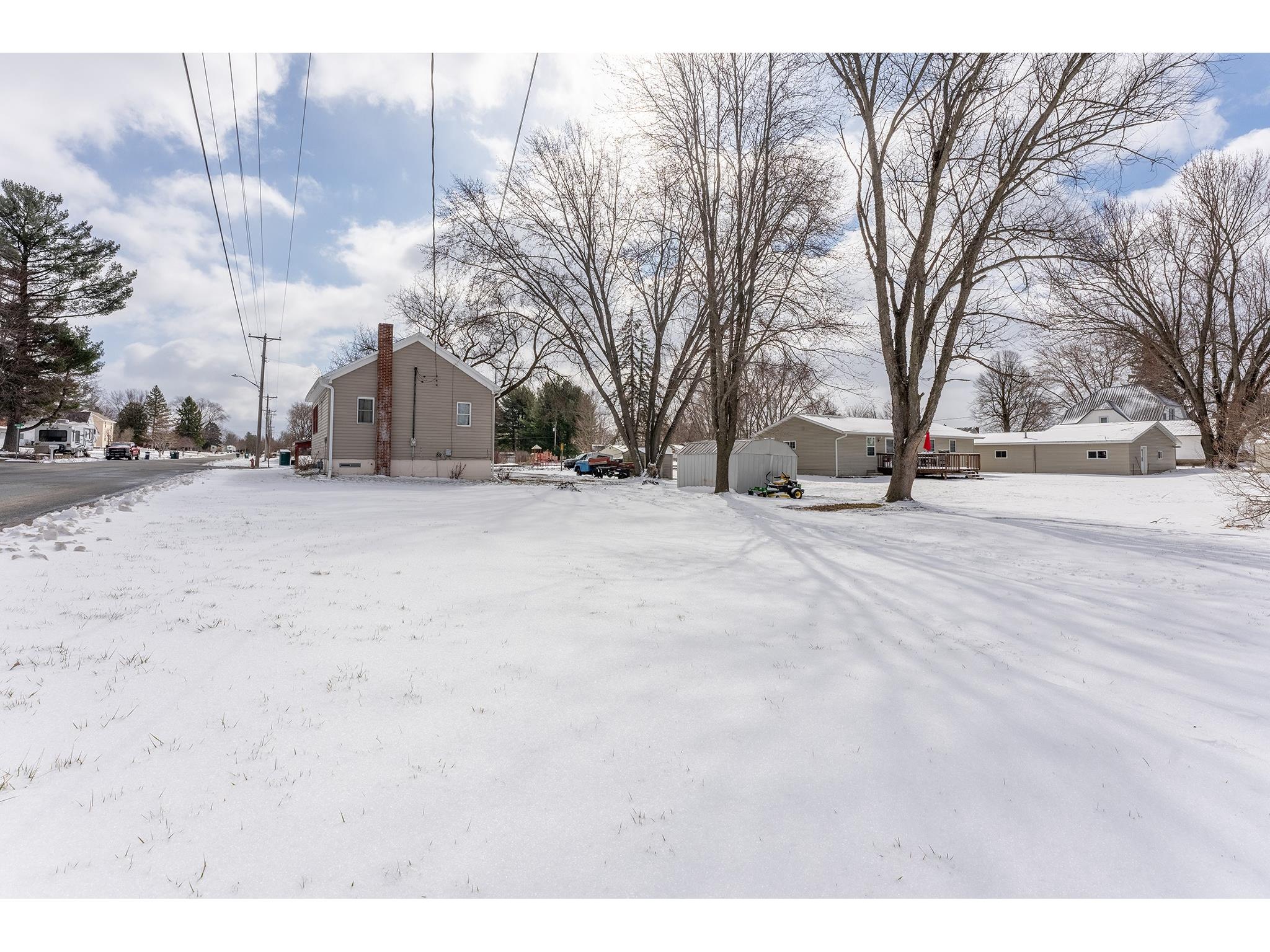 311 Water Street Augusta WI 54722 1600335 image32
