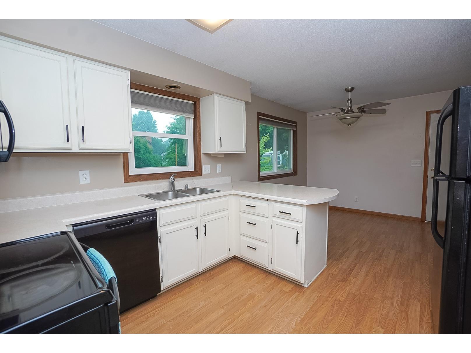 3114 Kilbourne Avenue Eau Claire WI 54703 1601194 image3