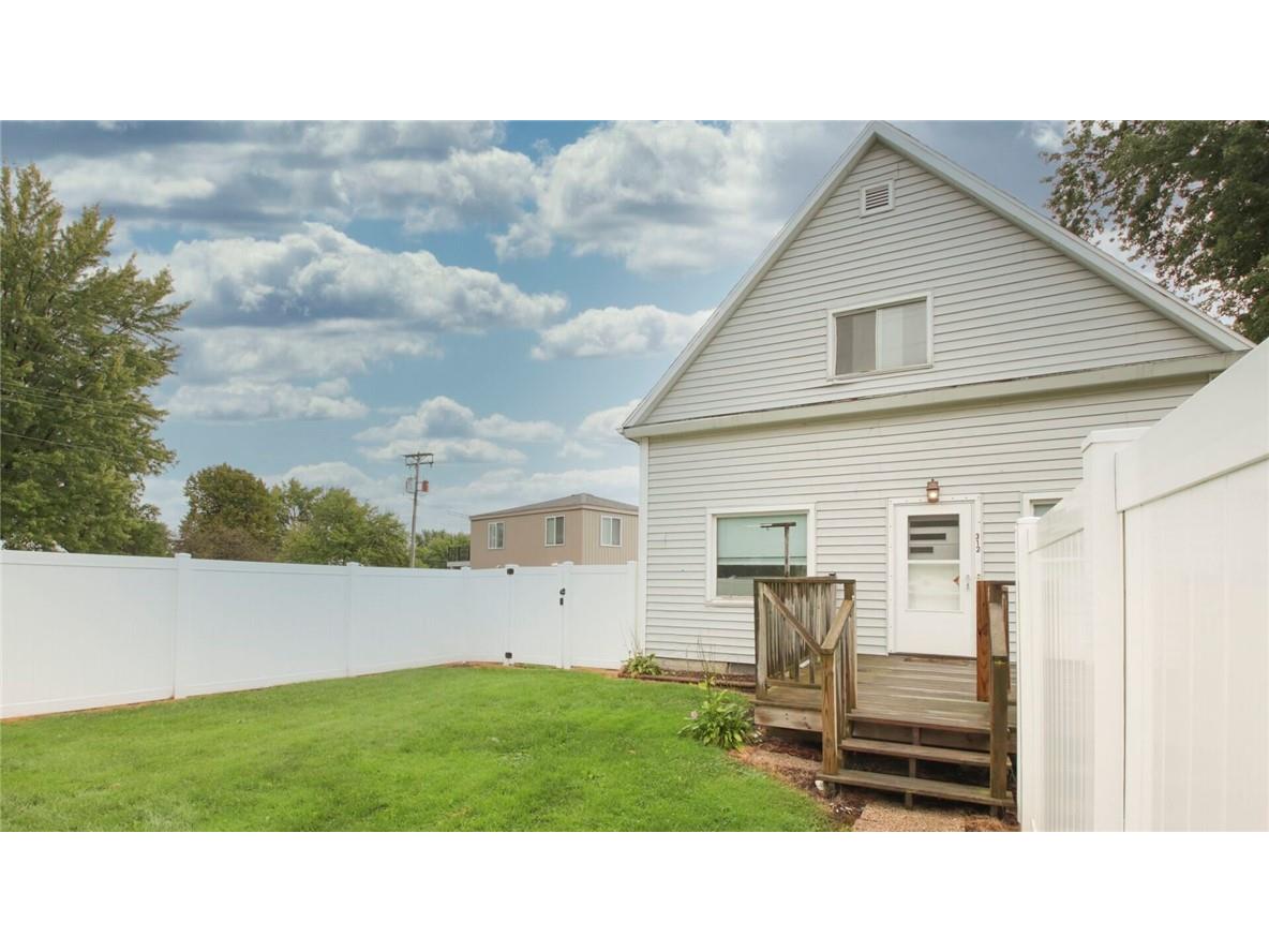 312 N 3rd Street Abbotsford WI 54405 1582621 image2