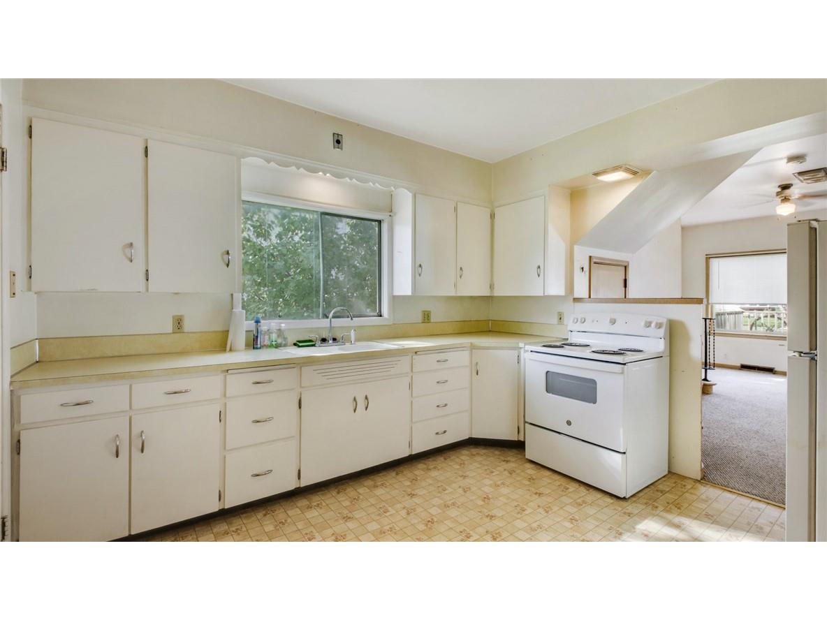 312 N 3rd Street Abbotsford WI 54405 1582621 image8