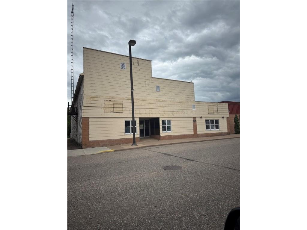 312 N Main Street Cadott WI 54727 1592278 image1