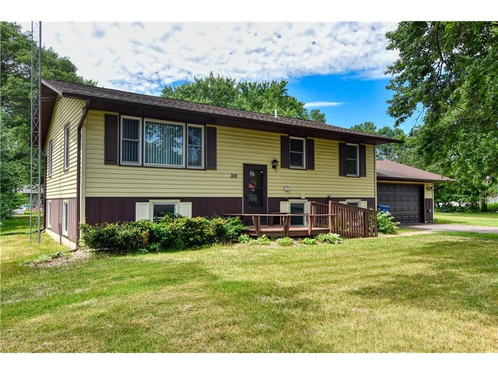 312 S 1st Street #1 Cameron WI 54822 1580775 image1